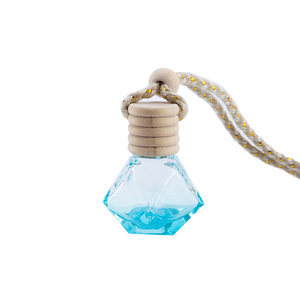 Coloré diamant forme verre suspendu voiture désodorisant diffuseur de parfum aromathérapie parfum pendentif pour liquide voiture parfums - Product Image 5
