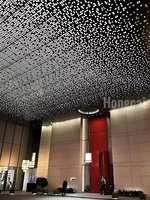 Panneaux lumineux en aluminium perforé sur mesure avec motifs, éclairage commercial décoratif, systèmes de plafond métalliques perforés