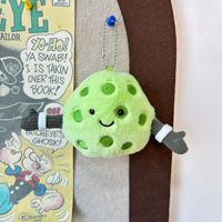Porte-clés en peluche Kawaii Pickleball anti-stress, accessoire de poupée de dessin animé, petit pendentif en peluche, cadeaux d'anniversaire pour adolescents