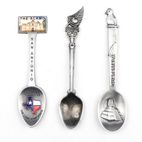 Cuillère souvenir touristique personnalisée en alliage de zinc et laiton avec logo pour les pays – Vente en gros directe usine
