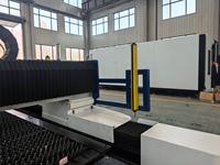 Machine de découpe CNC laser à fibre grand format 6000*2500mm Cypcut Hiwin pour AI BMP PLT pour tôle d'acier inoxydable plaque de fer