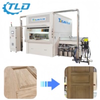Machine de pulvérisation automatique TLD, ligne 380V, 0-1800mm/s, 4000W, 2200kg, pour le revêtement de surface des panneaux HDF et WPC