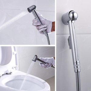 Rociador de bidé portátil de mano con botón ergonómico, soporte de pared incluido, pistola pulverizadora para limpieza de inodoros y shattaf de baño - Product Image 2