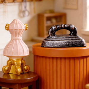 Herramientas <span class=keywords><strong>de</strong></span> Costura Vintage, Adornos Creativos <span class=keywords><strong>de</strong></span> Resina, Máquina <span class=keywords><strong>de</strong></span> Coser, Decoración <span class=keywords><strong>para</strong></span> Casa <span class=keywords><strong>de</strong></span> Muñecas, Adornos Pequeños <span class=keywords><strong>para</strong></span> Escritorio <span class=keywords><strong>de</strong></span> Oficina - Product Image 2
