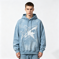 Sweat-shirt à capuche Light Stone Wash avec impression graphique requin Kornit DTG, coupe oversize, poche avant, cordon de serrage, effet vieilli, style streetwear