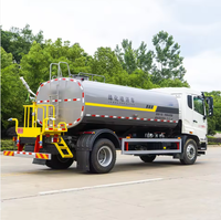 Camion-citerne à eau HOWO de 15 000 litres
