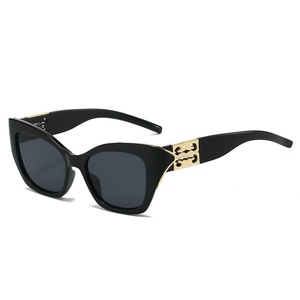 Funny Retro Cat's Eye Sunglasses for Women High-End <b>Large</b> <b>Frame</b> Glasses UV400 European American Trend Personalized for Party - Product Image 1