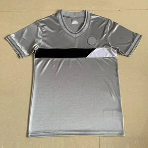 بدلة رياضية رجالية مخصصة بتصميم قميص نادي نيوكاسل الرجعي 93-05، زي كرة قدم، ملابس رياضية - Product Image 5