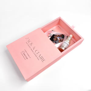 Caja <span class=keywords><strong>de</strong></span> embalaje <span class=keywords><strong>de</strong></span> regalo reciclable <span class=keywords><strong>de</strong></span> diseño personalizado, Juego <span class=keywords><strong>de</strong></span> bolsas, <span class=keywords><strong>cajas</strong></span> <span class=keywords><strong>de</strong></span> paquete <span class=keywords><strong>de</strong></span> impresión <span class=keywords><strong>de</strong></span> alta calidad, cajón, caja <span class=keywords><strong>de</strong></span> regalo <span class=keywords><strong>para</strong></span> bolsa colgante - Product Image 1