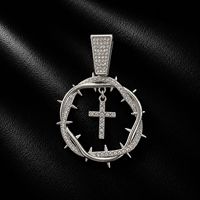 Collier tendance en forme d'épingle avec pendentif croix entièrement orné de strass, en alliage de zinc, chaîne à maillons, style hip-hop, pour fêtes et usage quotidien, vente en gros