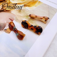 Oradour Mini pinces à cheveux haut de gamme personnalisées Petits accessoires de cheveux en acétate au design élégant de coquillages pour femmes Vente en gros