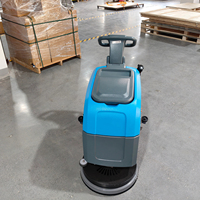 Autolaveuse commerciale autoportée KH-A40 avec brosse de 17 pouces, réservoirs de 35L/40L, alimentation par batterie et protection intelligente contre la surchauffe