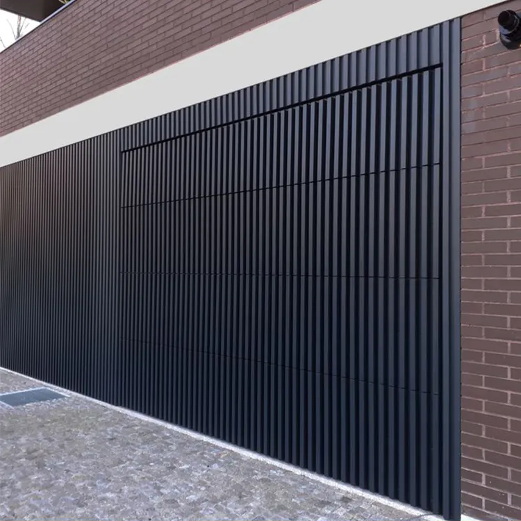 Porta de garagem elétrica embutida luxuosa americana, porta de madeira com textura 16X7 combinação moderna