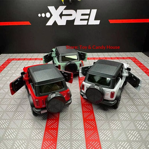 RMZ City 1:36 Modelo de Coche SUV Todoterreno Americano Clásico de Aleación Fundida a Presión con Función de Retroceso, Regalo para Coleccionistas/Niños - Product Image 5