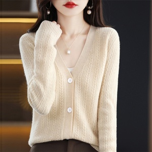 Áo len <span class=keywords><strong>cardigan</strong></span> Quảng Châu dệt kim nữ cổ V màu trơn tay dài mềm mại, cài nút - Product Image 5