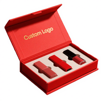 Boîte cadeau magnétique rouge faite à la main avec insert en EVA, design personnalisé, matériau mat, emballage de rouge à lèvres et de gloss cosmétique