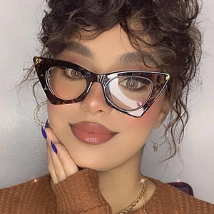 Kính mát nữ thời trang 2026, màu kẹo ngọt, chống tia UV400, gọng kính nguyên khung, kiểu dáng cổ điển, chống ánh sáng xanh - Product Image 2