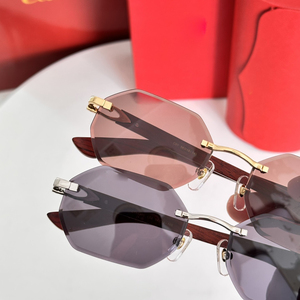 <span class=keywords><strong>Occhiali</strong></span> <span class=keywords><strong>da</strong></span> <span class=keywords><strong>Sole</strong></span> di Lusso Originali <span class=keywords><strong>con</strong></span> Logo CT, Design Classico Retrò per Rivenditori, Resistenti ai Graffi e Durevoli - Product Image 6