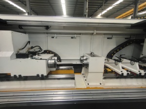 Machine de perçage profond CNC BTA TZK06-70, haute précision, fonction de trepanage contrôlée par PLC pour cylindre hydraulique, moteur à engrenages - Product Image 6