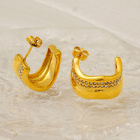Breite Manschetten-Creolen aus 304 Edelstahl, 18K Gold Vakuumbeschichtet, 20mm Doppelreihig mit Klaren Steinen, Offene C-Form, Moderner Damenschmuck