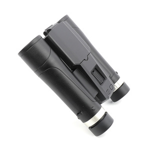 Binoculares digitales 10x32mm 48MP con pantalla para visión nocturna y uso en exteriores - Product Image 4