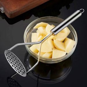 Mejor Triturador de Patatas de Acero Inoxidable para Puré de Patatas, Utensilio de Cocina Metálico para Triturar Aguacates y Frijoles - Product Image 3