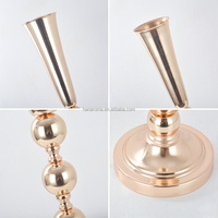 Vases décoratifs en métal doré lisse en forme de trompette pour centres de table de mariage et événements festifs – Vente en gros