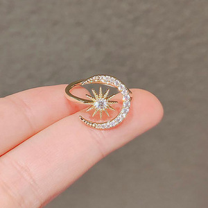 Anello Aperto Regolabile Sole Luna Stella per Donne, Gioiello da Dito Unico e alla Moda con Motivi Celesti - Product Image 5