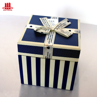 Boîte cadeau cylindrique rigide personnalisée avec lamination mate et revêtement UV, emballage de luxe pour bonbons de mariage, grande taille, recyclable