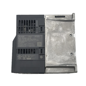 स्टॉक में नया मित्सुबिशी फ़्रीक्वेंसी कनवर्टर <span class=keywords><strong>FR</strong></span>-<span class=keywords><strong>D740</strong></span>-1.5K-CHT <span class=keywords><strong>1.5KW</strong></span> - Product Image 4