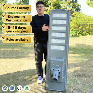 Nhà máy cung cấp bán buôn ngoài trời không thấm nước IP65 dẫn đèn nhôm điều khiển 300W 400W 600W Đèn Đường năng lượng mặt trời - Product Image 1