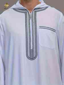 Túnica Blanca para Hombre Al Haramain, Manga Larga, Bordada, de Algodón, Larga hasta el Suelo, Estilo Modesto para Oración - Product Image 3