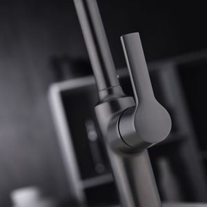 Modern Kitchen Faucet Single Handle Deck <b>Mounted</b> Pull Out <b>Spray</b> 2.0-2.9gal/m Ceramic Valve Core - Product Image 2