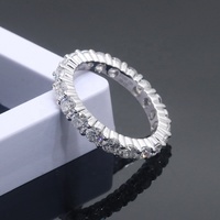 Penjualan Laris Desain Bundar Kualitas Tinggi 3Mm Total 2,1 K Putih Moissanite Cincin Band Keabadian Berlian