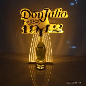 2023 Bar Nightclub fornitore acrilico Donjulio 1942 segno LED Bottle Presenter