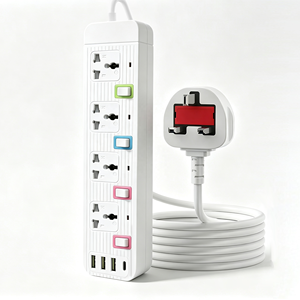 Tira de alimentación Universal de 4 salidas de Venta caliente con obturador de seguridad Placa de <span class=keywords><strong>enchufe</strong></span> de extensión de interruptor independiente con USB C - Product Image 1
