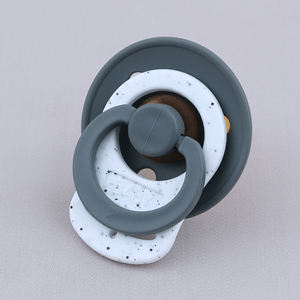 <span class=keywords><strong>Adaptateur</strong></span> de clip de sucette de bébé de silicone de vente chaude pour l'approvisionnement essentiel de bébé d'agrafe de sucette d'anneau - Product Image 5