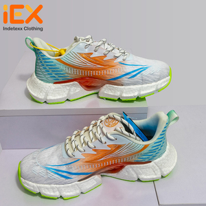 Chaussures en stock mort, lot en gros, conteneur de 40 pieds, Amérique centrale, Amérique du Sud, Asie du Sud-Est, LATAM, surplus d'usine, importateurs - Product Image 1