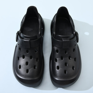 Sabots pour femmes, confortables et antidérapants, en EVA, à semelle épaisse et ajourée, avec bout couvert, pour l'été, rehaussant de 3 cm - Product Image 4