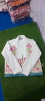 Veste longue matelassée en toile imprimée floral Suzani pour femme, style bohème, gypsy, festival, spéciale printemps-hiver, en coton respirant
