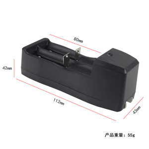 Cargador de Doble Ranura Romon para Baterías 18650 y 26650 con Indicador Luminoso - Product Image 3