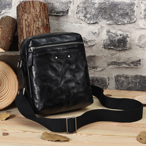 Men's Genuine Leather Shoulder <b>Bag</b> Black Large Capacity Crossbody <b>Bag</b> For Leisure Travel - Product Image 2