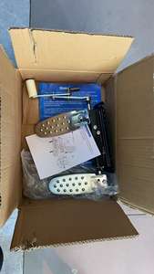 Pedal de acelerador de pie izquierdo portátil totalmente metálico ajustable Reposapiés de liberación rápida para conductores lesionados discapacitados Deep Black-Fits - Product Image 4