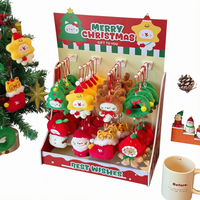 Vente en gros de cadeaux de Noël : Poupée en peluche à impression numérique, thème Père Noël, pour sac d'école, ornement, décoration de fenêtre et porte-clés, Nouveauté Noël