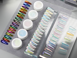 Poudre à ongles effet perle glacée féerique 12 couleurs 0,2g, pigment chromé blanc effet miroir aurore, marque privée, pour manucure et nail art - Product Image 2