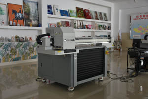 Challenger A1A2A3 Tamaño de impresión Taza Cilindro Tarjeta Botella acrílica Caja del teléfono Impresión Mini UV Cama plana Impresora UV de inyección de tinta - Product Image 6