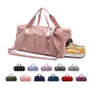 Sac de sport à grande capacité avec logo personnalisé, compartiment pour chaussures, sangle réglable, unisexe, polyester, sac de voyage décontracté - Product Image 5
