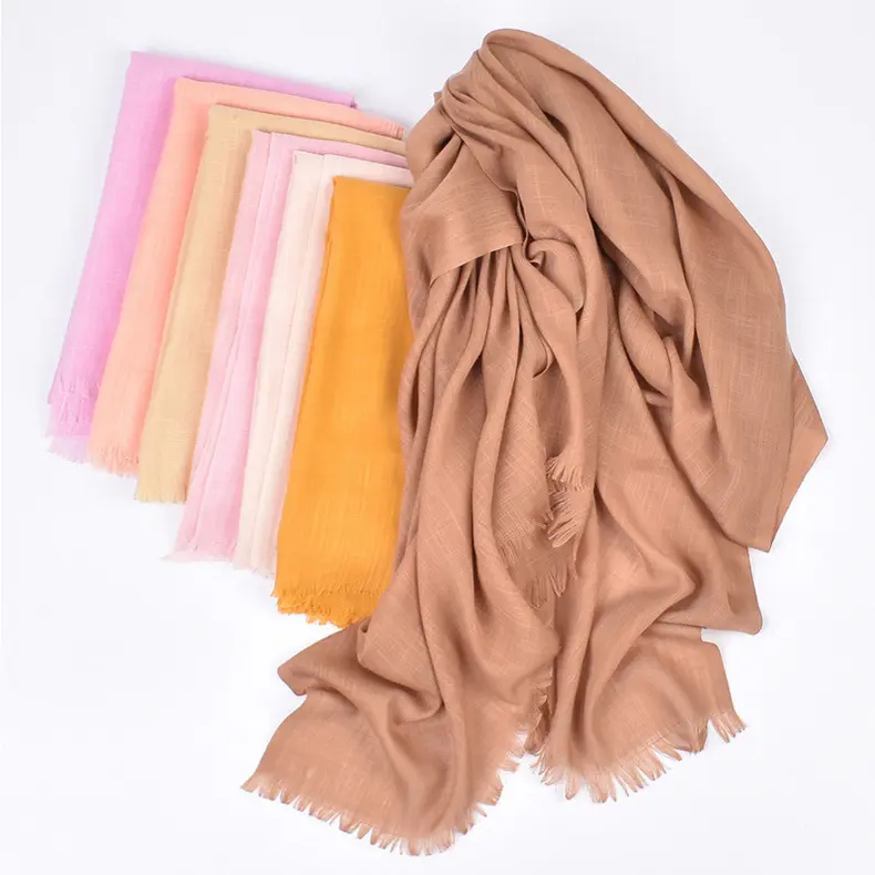 Hot Selling Fashion Ladies Solid Color Soft Cotton Plain Hijabs Muslin Women Newest Bamboo Yarn Plain Cotton Head Scarf Hijabs