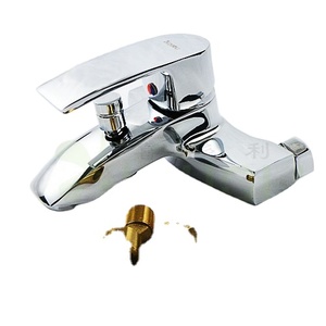 Macchina di Acqua di <span class=keywords><strong>Rubinetto</strong></span> esterno vasca <span class=keywords><strong>da</strong></span> bagno <span class=keywords><strong>rubinetto</strong></span> impianti idraulici vasca <span class=keywords><strong>da</strong></span> bagno <span class=keywords><strong>rubinetto</strong></span>, vasca <span class=keywords><strong>da</strong></span> bagno <span class=keywords><strong>rubinetto</strong></span> <span class=keywords><strong>doccia</strong></span> - Product Image 1