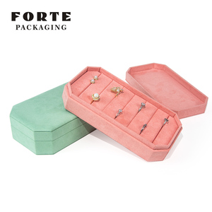 Boîte à bijoux FORTE en velours rose octogonale, plateau de présentation de bagues multicolores avec logo personnalisé, boîte à bijoux avec couvercle - Product Image 2